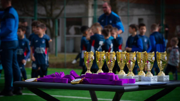 Antrenamente de iarnă în balon încălzit: cum se antrenează copiii pe frig